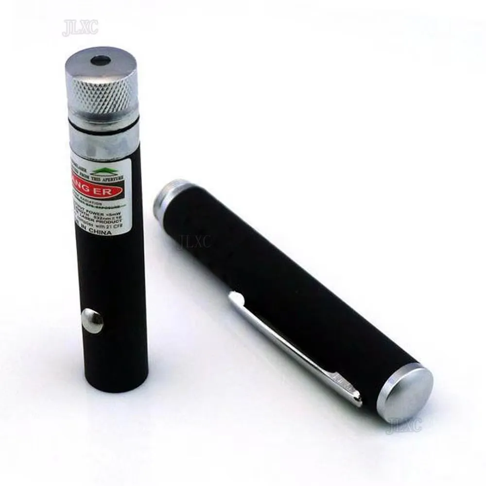 أداة تعليمية متعددة الاستخداما - مراجعة Laser Pointer Cat Toy Automatic وسعره