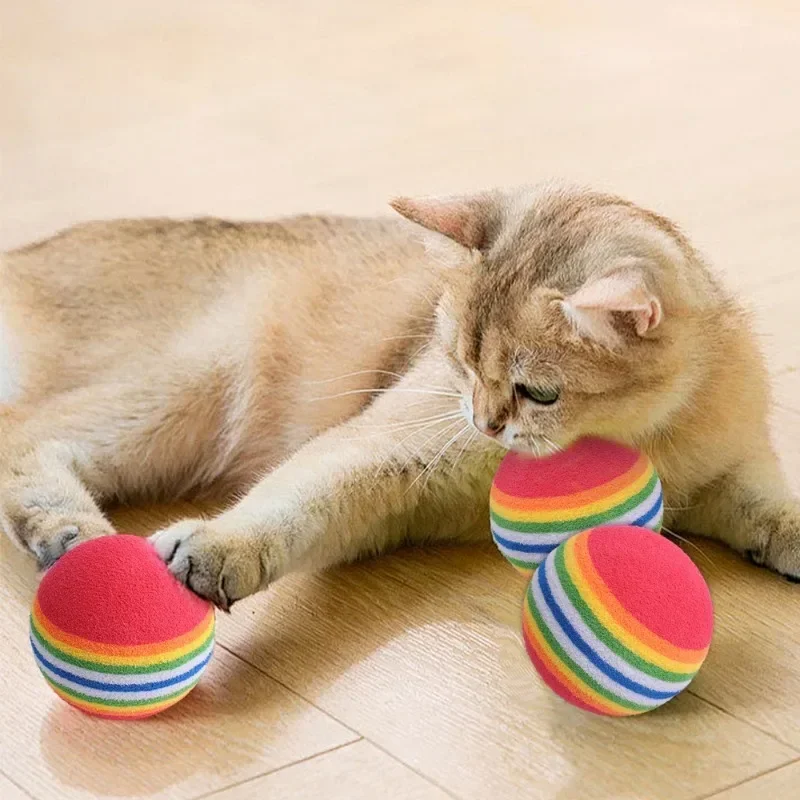 100/10 قطعة كرات لعبة الحيوانا - مراجعة Interactive Squeaky Plush Dog Toy وسعره
